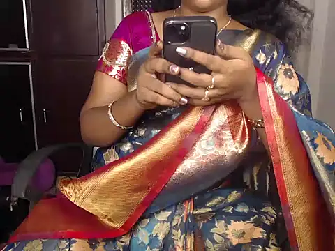 VixenNandhu online show from July 30, 2026, 7:51 am