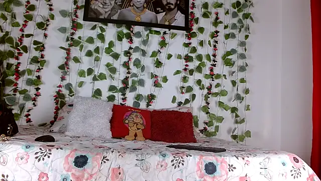 karolsweetvagi online show from June 21, 2026, 11:46 am
