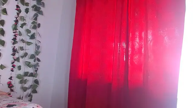 karolsweetvagi online show from June 26, 2026, 6:23 pm