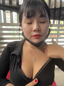 Lewd couple online show from May 7, 2026, 5:57 am