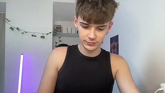 YourMilkyGuy online show from July 7, 2026, 12:42 pm