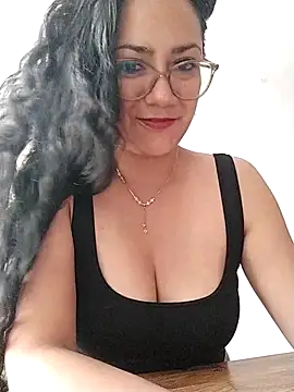 Salma-sweet online show from June 13, 2026, 9:35 pm
