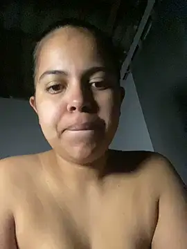 Liah Luccas online show from July 14, 2026, 5:45 am