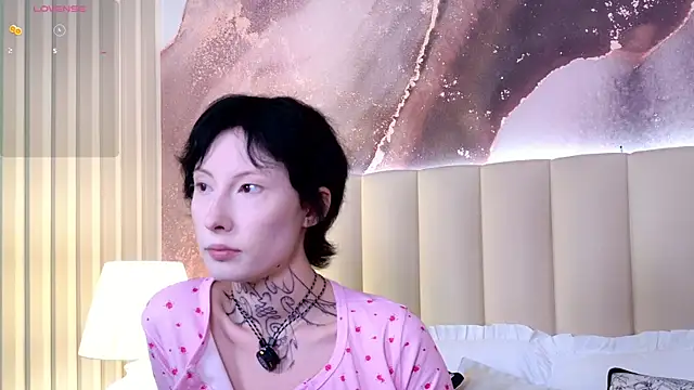 Snapshot of roxy_morrison_x chatting on July 22, 2026, 6:49 am roxy morrison x online show from July 22, 2026, 6:49 am