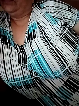 Simran 008 online show from July 9, 2026, 3:32 am