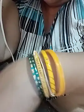 Simran 008 online show from July 20, 2026, 4:49 am