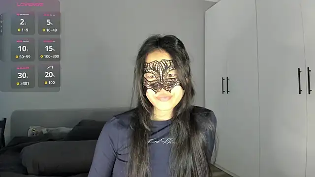 HelenBlazeTrt online show from July 5, 2026, 2:07 am
