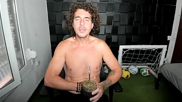 joaquin420 hot online show from July 20, 2026, 8:28 am