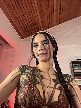 cristal roberts online show from July 1, 2026, 12:23 am