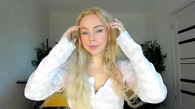 caty kiss online show from July 18, 2026, 3:54 am