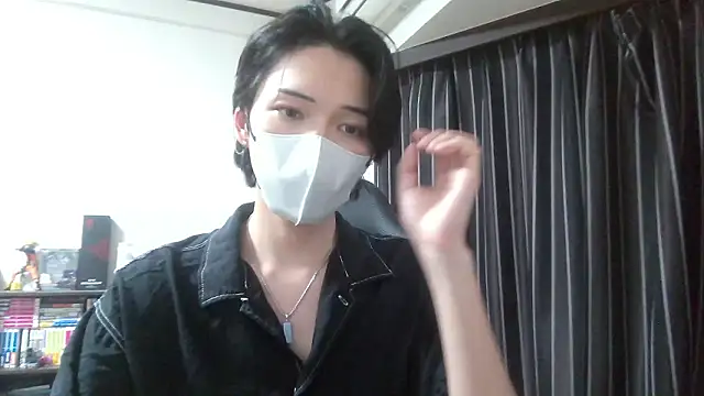 raitokun5555 online show from May 13, 2026, 12:24 pm
