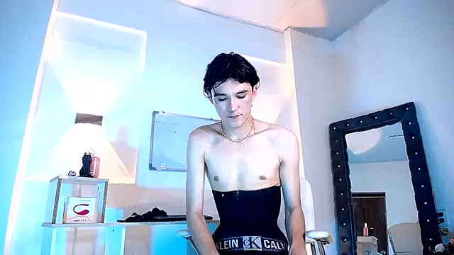 jullian ricci online show from July 17, 2026, 8:24 pm