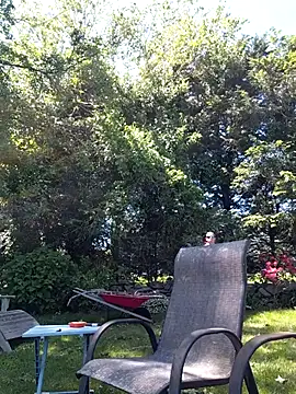 ShadowLove85 online show from June 3, 2026, 5:51 pm