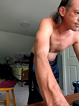 ShadowLove85 online show from July 24, 2026, 3:32 pm