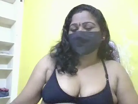 anu-reddyy online show from July 28, 2026, 2:29 am