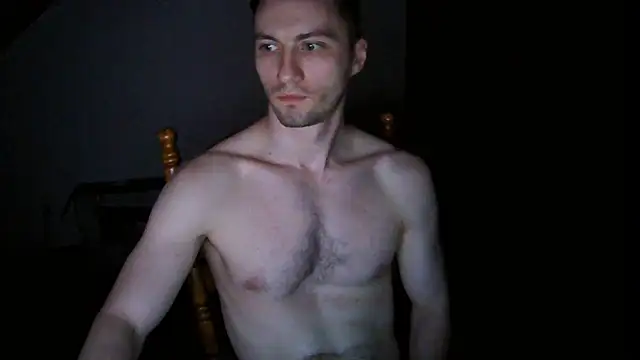 Snapshot of Marliten chatting on July 4, 2026, 8:15 pm Marliten online show from July 4, 2026, 8:15 pm