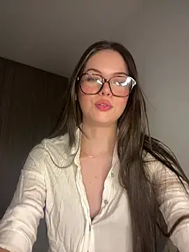 alyabelova online show from August 4, 2026, 1:53 am