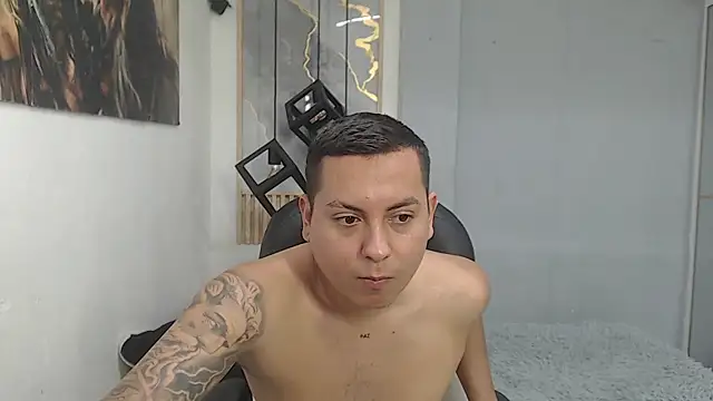 vanessa f online show from July 7, 2026, 1:59 pm