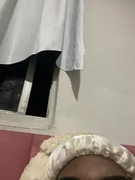 lulusexyy online show from July 2, 2026, 3:17 am