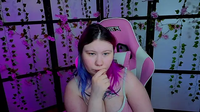 kitsune little online show from July 23, 2026, 10:02 am