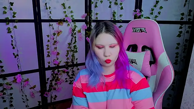 kitsune little online show from July 28, 2026, 7:37 am