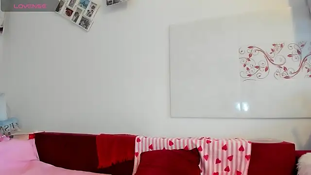 EVELYNA88 online show from July 23, 2026, 12:47 pm