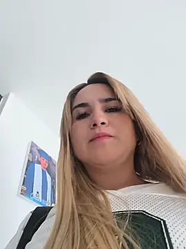 violet-grey online show from July 28, 2026, 8:52 pm