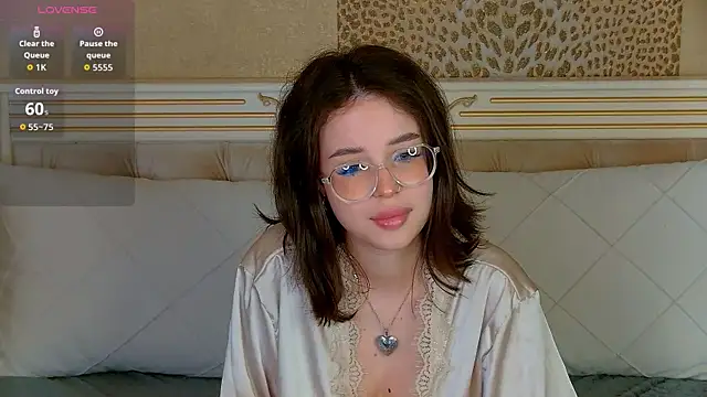 LanaLedger online show from June 5, 2026, 7:14 am