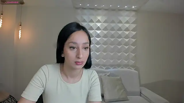 AmaraDivine online show from July 25, 2026, 11:19 am