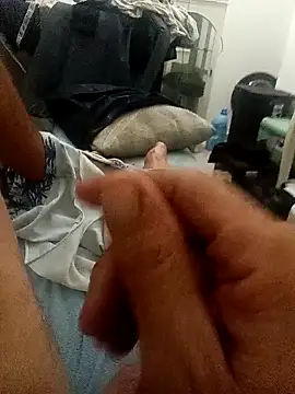 Snapshot of Milwokee chatting on June 22, 2026, 3:08 am Milwokee online show from June 22, 2026, 3:08 am