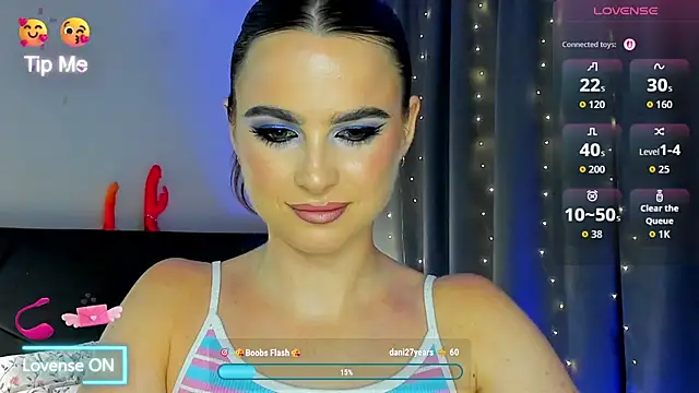 Snapshot of megann_fox2 chatting on July 20, 2026, 6:10 pm megann fox2 online show from July 20, 2026, 6:10 pm