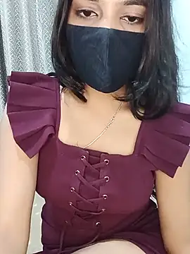 Cutie babes01 online show from July 24, 2026, 9:02 pm