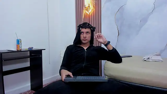 STEVEN OS online show from June 24, 2026, 7:35 pm