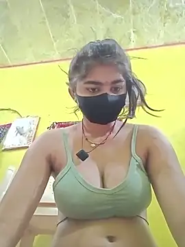 Cute Mahek99 online show from May 28, 2026, 11:24 pm