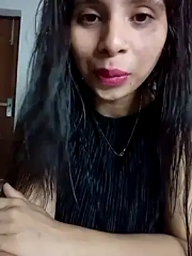 cute girl 29 online show from July 19, 2026, 4:00 pm