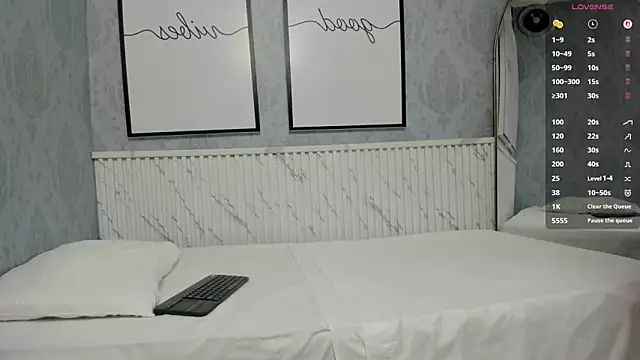 beautydoll18  online show from June 17, 2026, 10:17 am