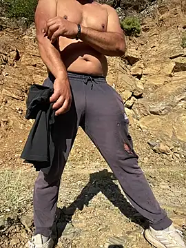 TurkeyMen online show from June 8, 2026, 4:46 am