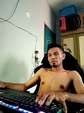 UcEng Lab online show from March 20, 2026, 7:24 am