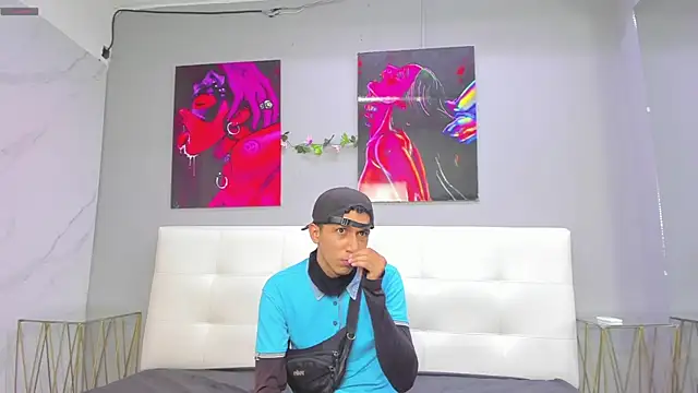 ahsly78Bryan online show from June 19, 2026, 7:39 pm