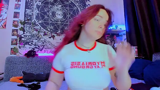 FearlessDivaX online show from July 16, 2026, 3:23 am