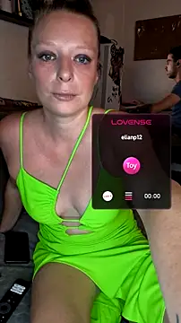 ZaramourXMrX online show from July 24, 2026, 7:34 pm