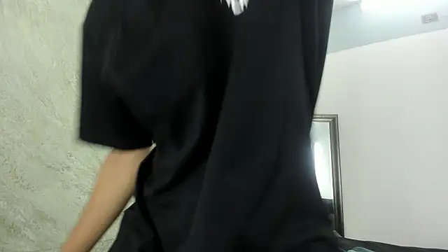 Snapshot of Mick-lollipop chatting on May 2, 2026, 7:41 pm Mick-lollipop online show from May 2, 2026, 7:41 pm