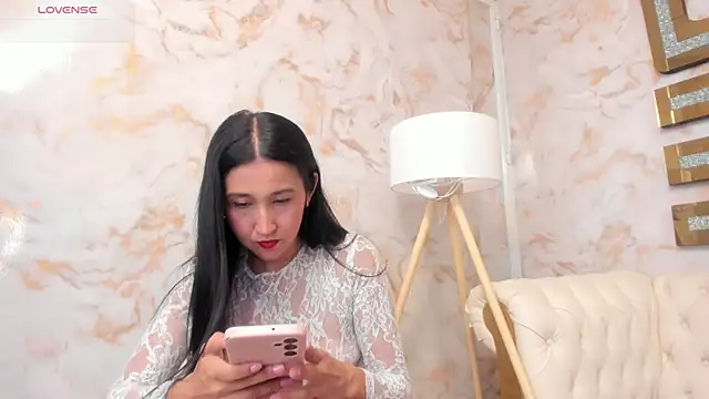 Annipetite  online show from July 16, 2026, 9:10 pm