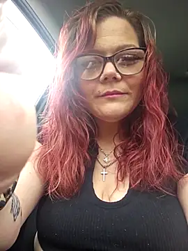 Sexymilf6992 online show from May 7, 2026, 10:48 pm