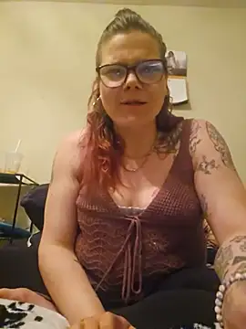 Sexymilf6992 online show from June 11, 2026, 3:48 am