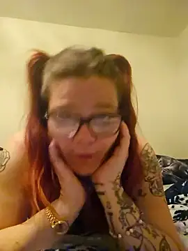 Sexymilf6992 online show from June 14, 2026, 9:06 pm