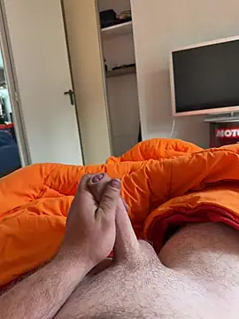 foudesexe23 online show from July 25, 2026, 7:06 am