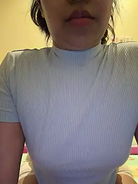 sessy grl online show from June 21, 2026, 3:36 pm