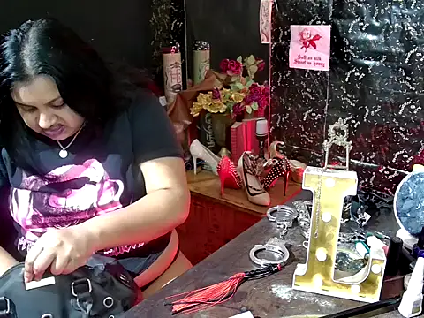 MistressMileenaMiami online show from July 13, 2026, 10:56 pm