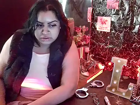 MistressMileenaMiami online show from July 15, 2026, 6:07 am
